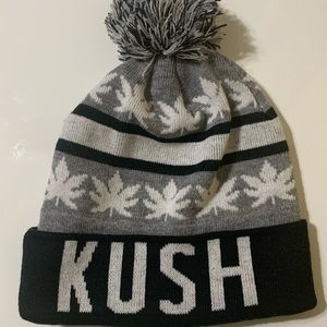 1 Kush Beanie + HUF Socks Bundle